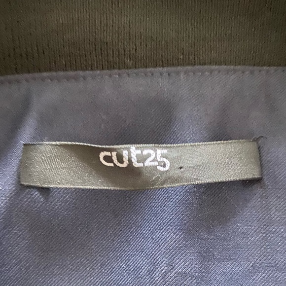 Cut 25 Blazer - Picture 3 of 4